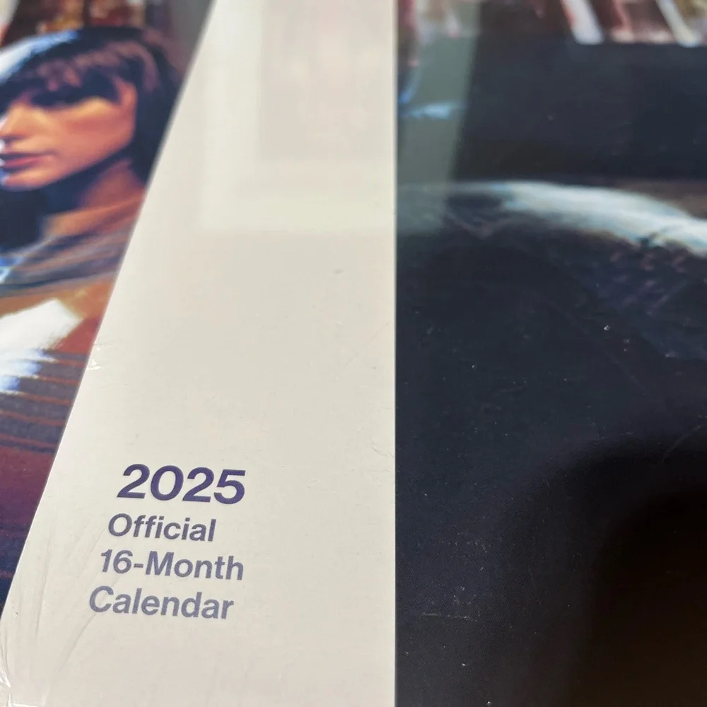 Taylor Swift 2025 Official 16-Month Calendar